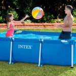 How to Heat a Paddling Pool?